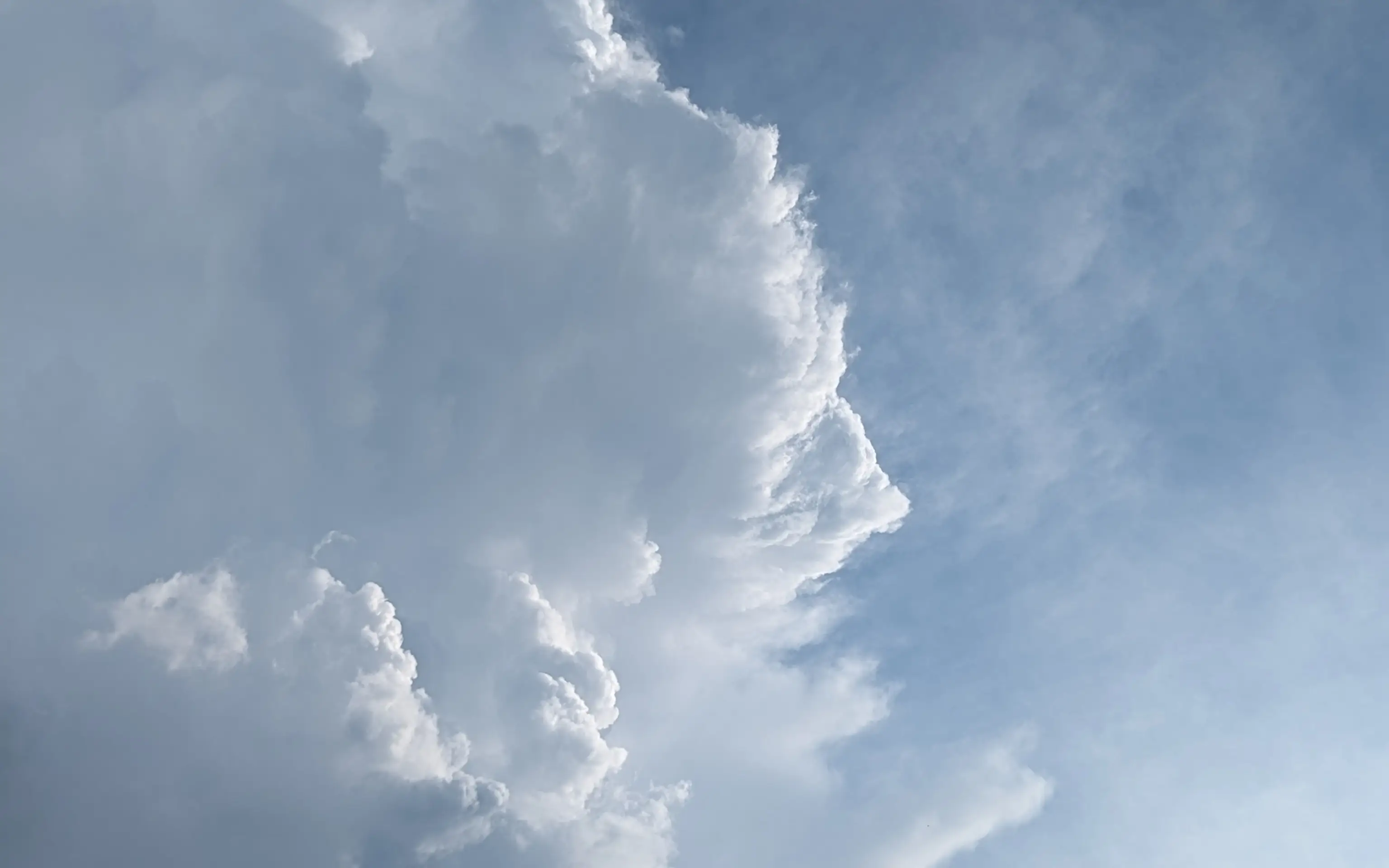 PXL_20230803_224141813